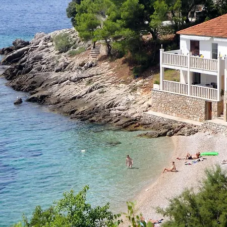 Seaside Secluded Cove Tvrdni Dolac, Hvar - 8703 * Gdinj