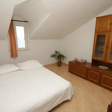 Seaside Secluded Cove Tvrdni Dolac, Hvar - 8703 Gdinj